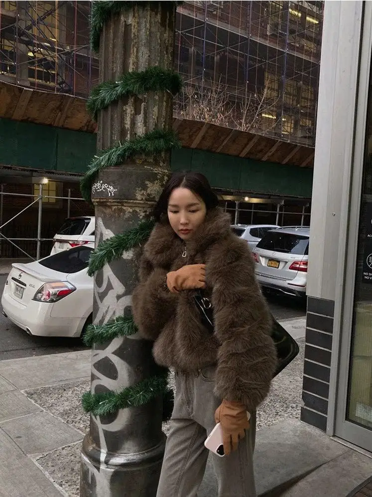 Ele معطف فرو فاخر للنساء ort Sle طويل Sve سحاب إغلاق صديق للبيئة Faionable Age-Defng ملابس خارجية شتوية