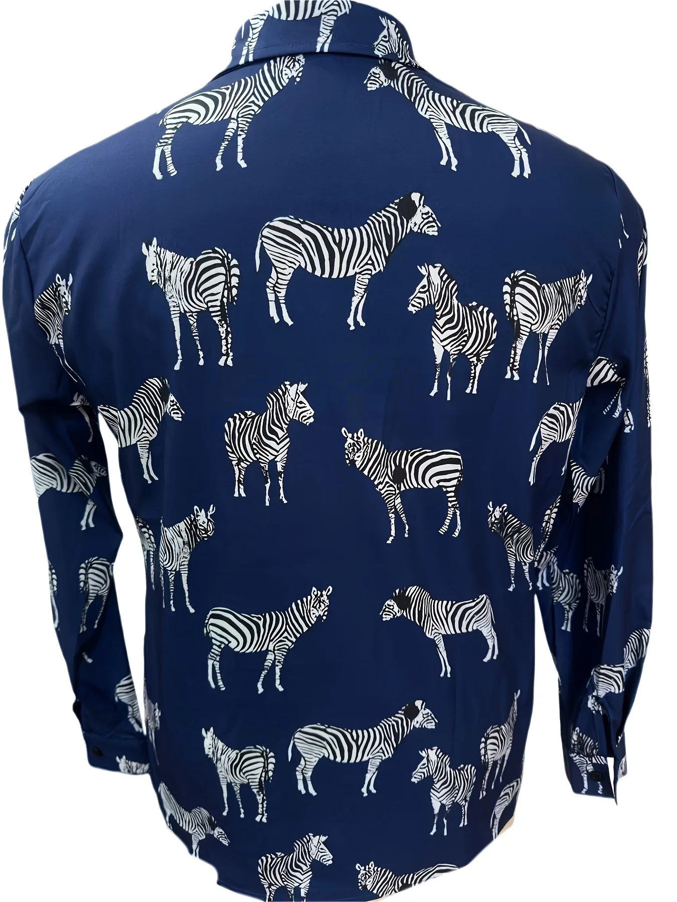 Spring and autumn men's casual long-sleeved shirts are brightly colored