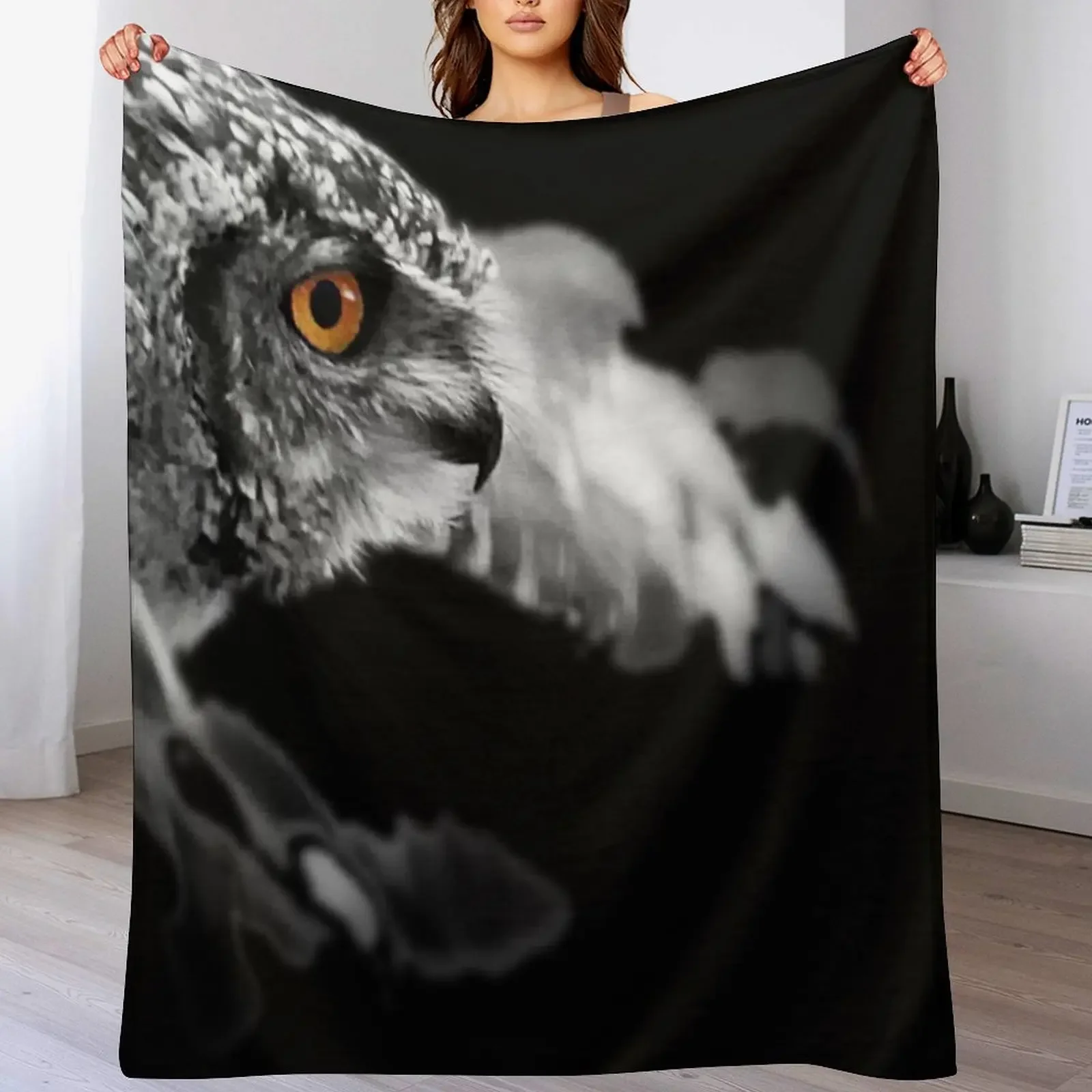 in the twilight zone Throw Blanket Shaggy Furry Soft Blanket for Bedroom Living Room