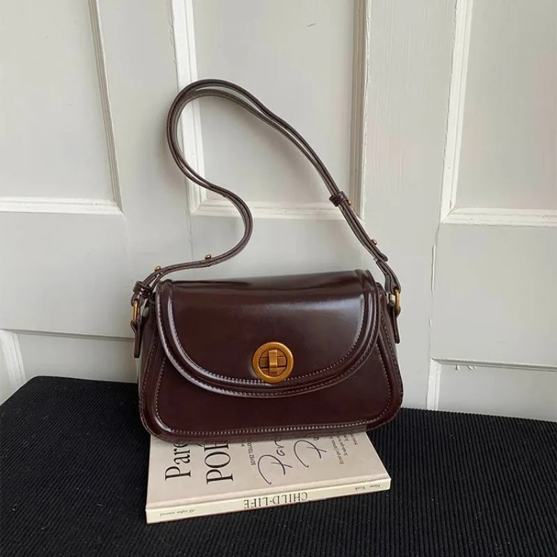 

Elegant Commuting Bag Soft Touch Faux Leather Maillard Color One Shoulder Chain Crossbody Micro Bag