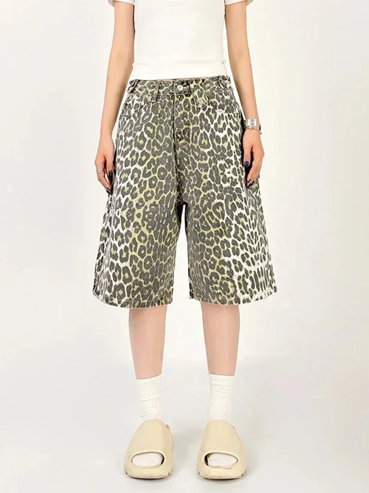 女性のショートパンツデニムヒョウ柄ハイウエストストレートレッグパンツストリート原宿 Y2K レトロ多用途ファッションワイドレッグジーンズ