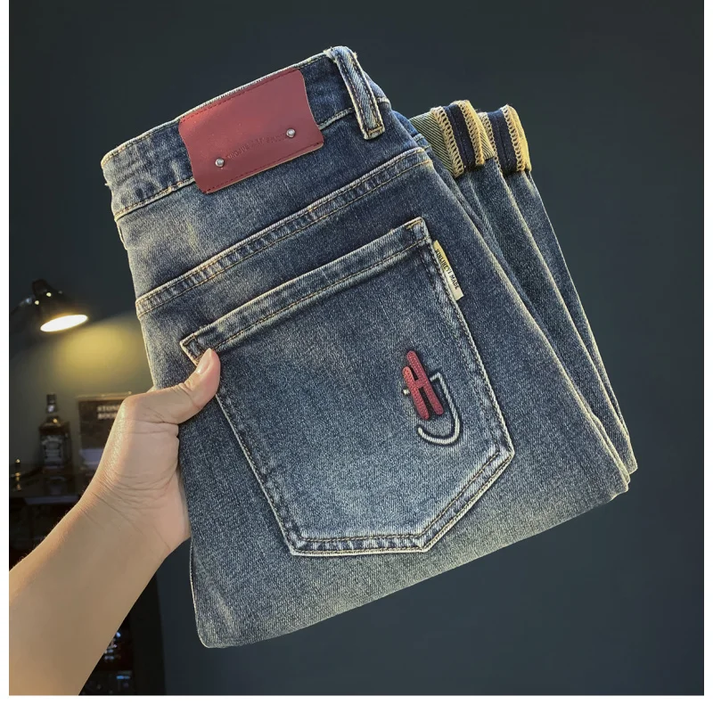 

Autumn and winter jeans men, 2025 new elastic small leg pants, Korean version soft and comfortable thick pants