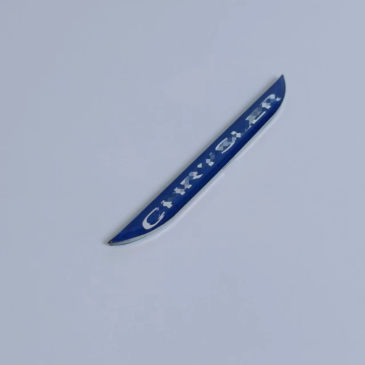 Pasuje do 11-14 Chrysler 300 SILVER WINGS W/BLUE, Black ACCENT Golden, oś EMBLEM BADGE NAMEPLATE przednia kratka. tył Deacklid