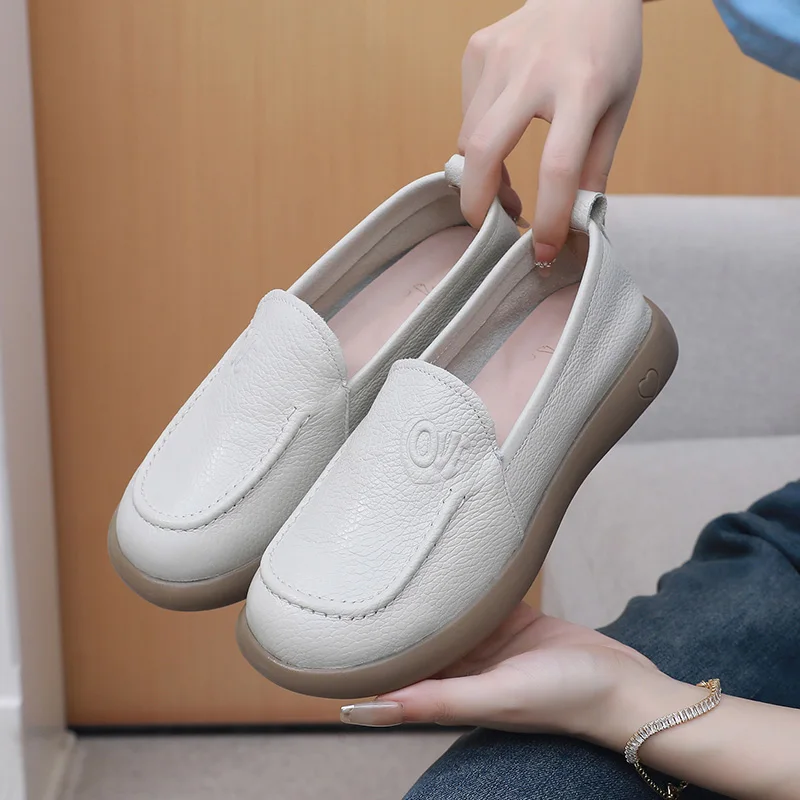 

Genuine Leather Slip-On Loers for Women Wide Feet Comfortable Casual oes Easy to Wear andmother oes round Toe Flat Heel