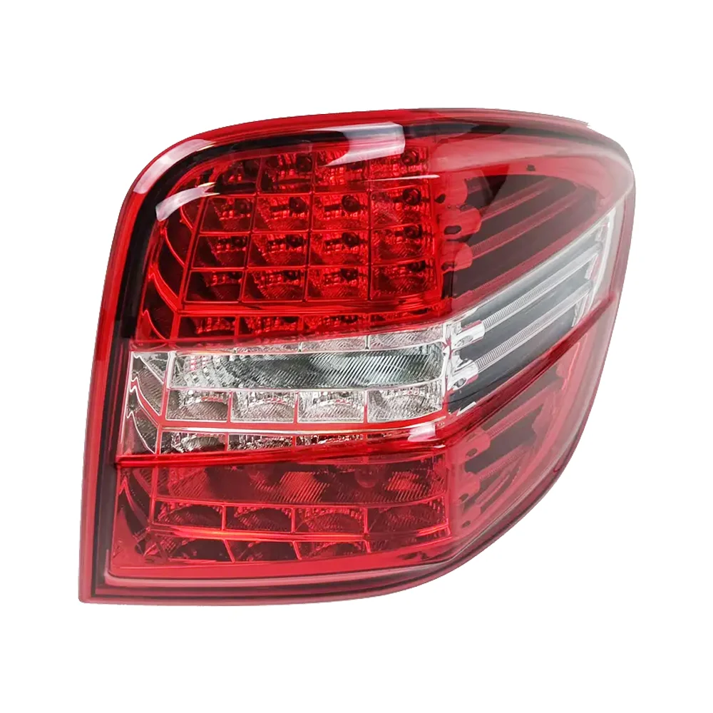 Suitable for  Mercedes Benz ML63 ML300 ML350 ML500 W164 2005-2011 Tail lights A1649064600 A1649064700