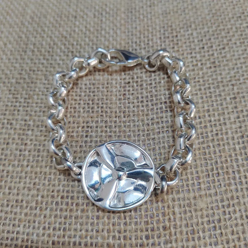 

2026 European and American new niche design exquisite retro style bracelet, a Valentine's Day gift for girls