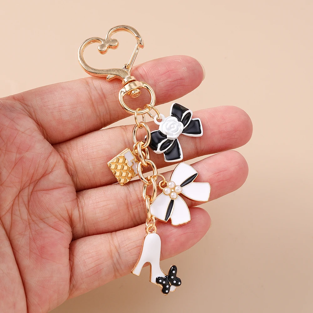 Aihua Markendesign Kristall Nummer 5 Schleife Parfüm High Heels Schlüsselanhänger für Damen Handtaschenanhänger Schlüsselringe Schmuck Geschenke – Detail 3