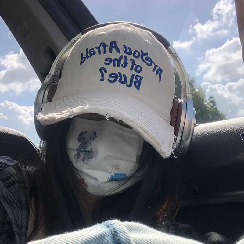 Retro fringed worn-out baseball cap, Korean version for street wear, curved brimmed duckbill cap,sun protection and sunshade hat