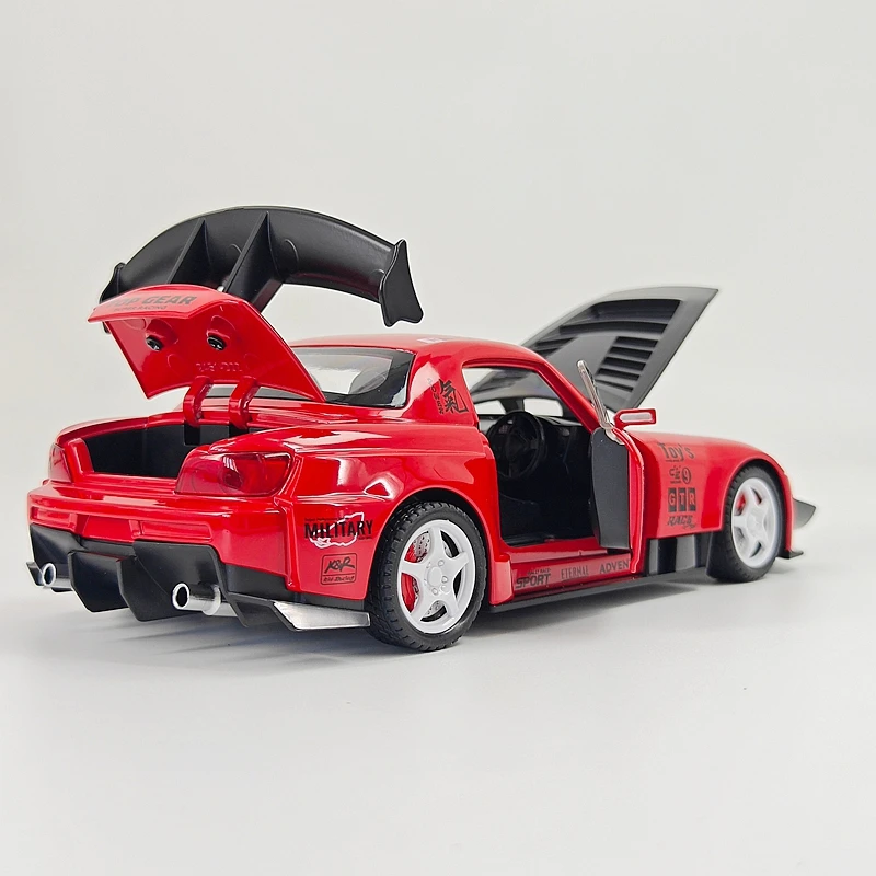 1: 22 simulation Honda S2000 alloy car model, doors and engine hood, trunk can open rich in details, finely crafted