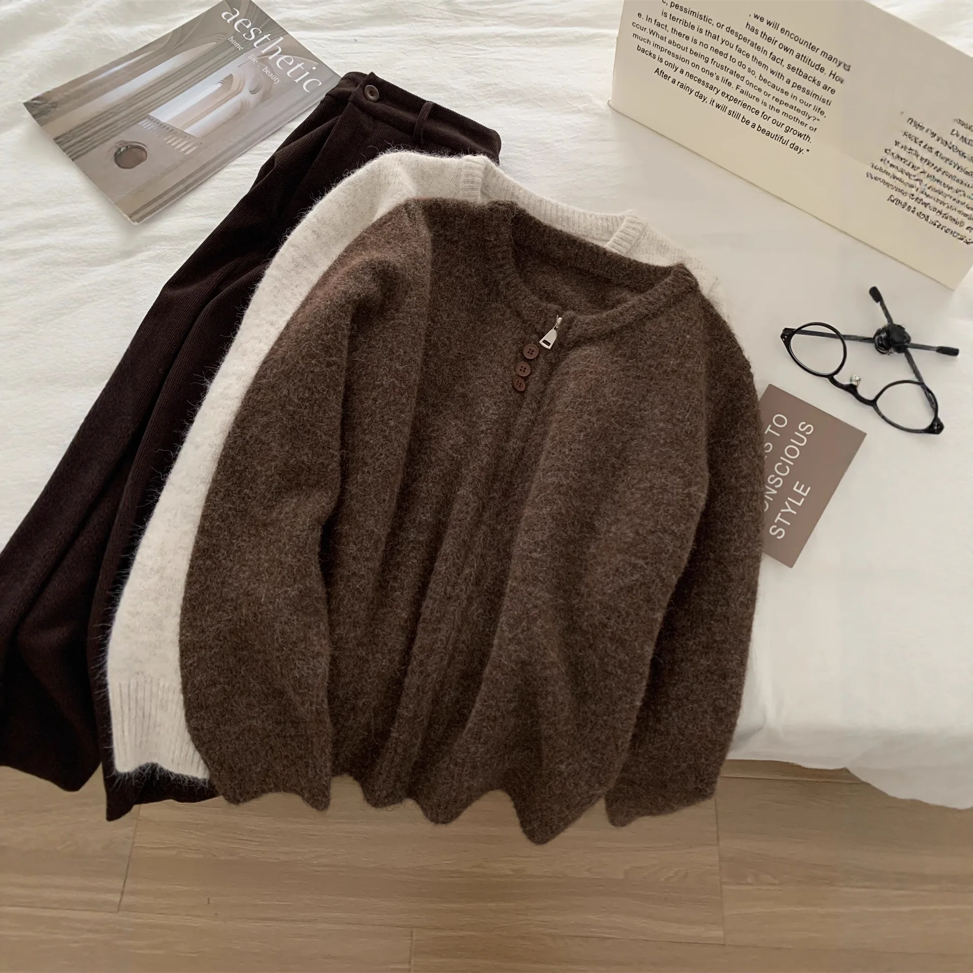 سترة محبوكة برقبة دائرية بتصميم ثلاثي الأزرار للنساء، سترة بسيطة بسحاب، خريف وشتاء #3