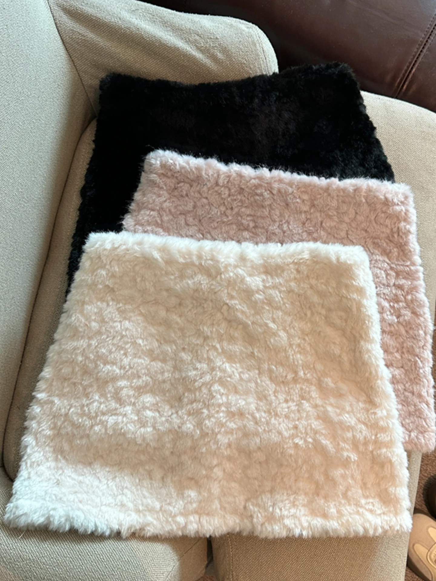 

Рекомендованная Эмили Клуд: Женская короткая юбка из овечьей шерсти с защитой от света, осенне-зимняя верхняя одежда, А-силуэт, с запахом