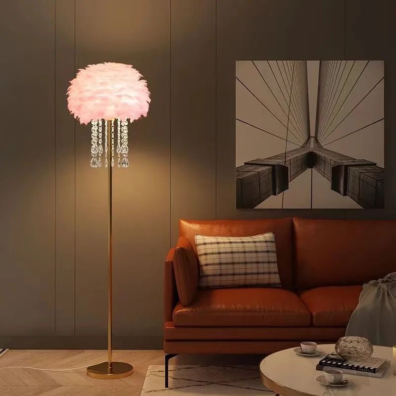 Feather Floor Lamp Nordic Modern Minimalist Luxury Bedroom Bedside Living Room Indoor Lighting Decoration LED Standard Light