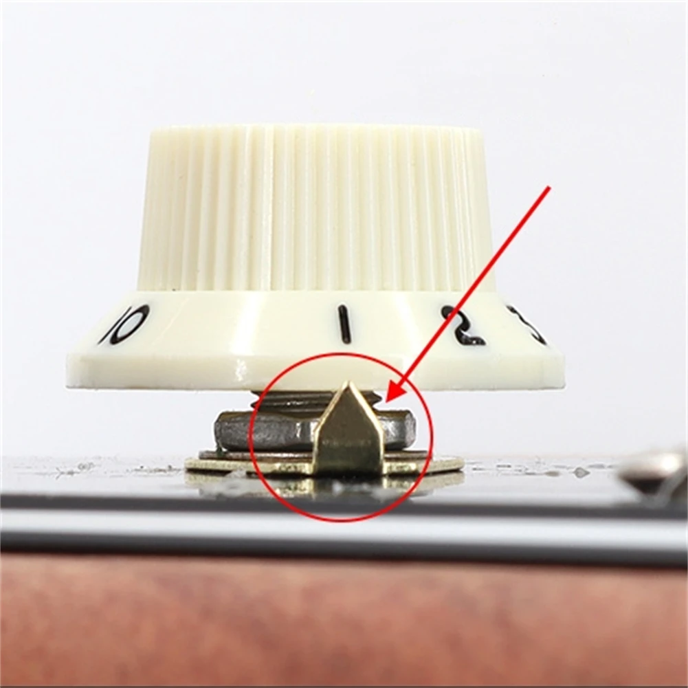 Guitar Knob Pointer Plates Pointer 22X14mm Electric Guitar For Gibson LP Guitar Indicator Metal Plate Practical view 3