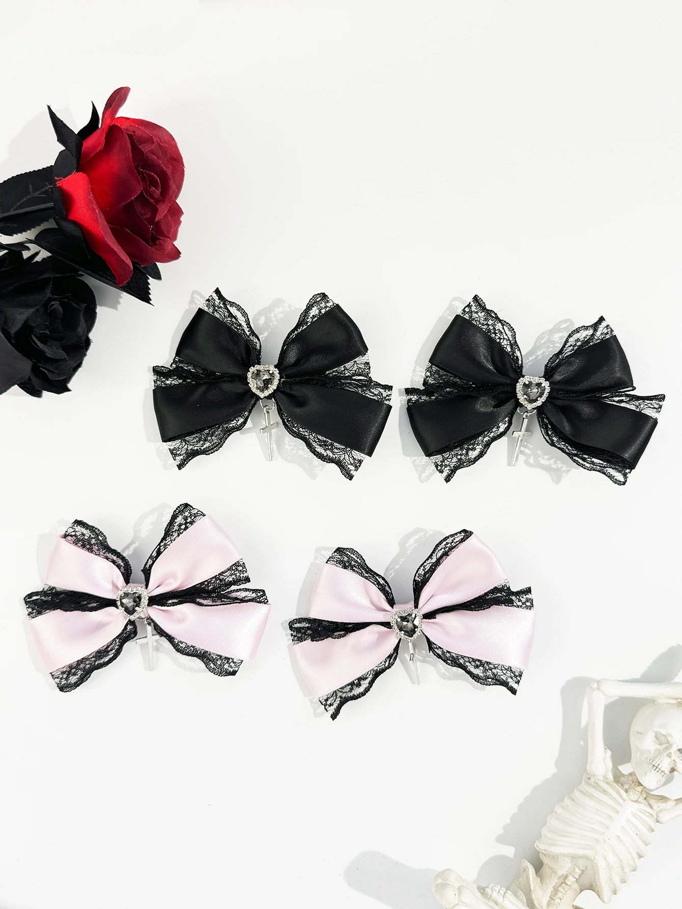

2pcs/set Gothic style heart-shaped cross lace bow hair clip, women's landmine series, mass-produced Lolita hair accessory