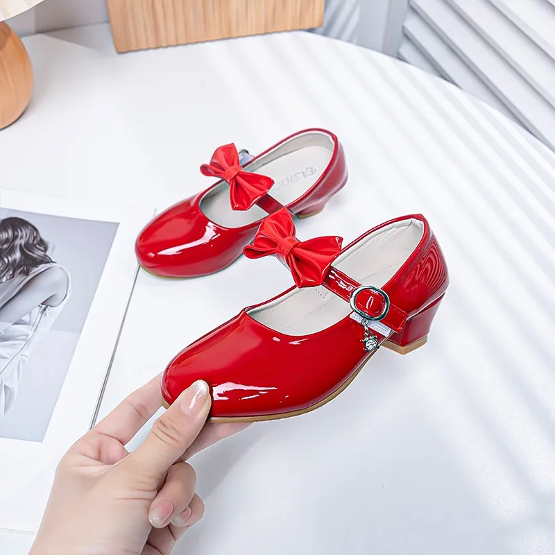 Toddler Girls Patent Leather Mary‑Jane Shoes Bow Pendant Adjustable Buckle Low Heel Children Princess Dress Shoes
