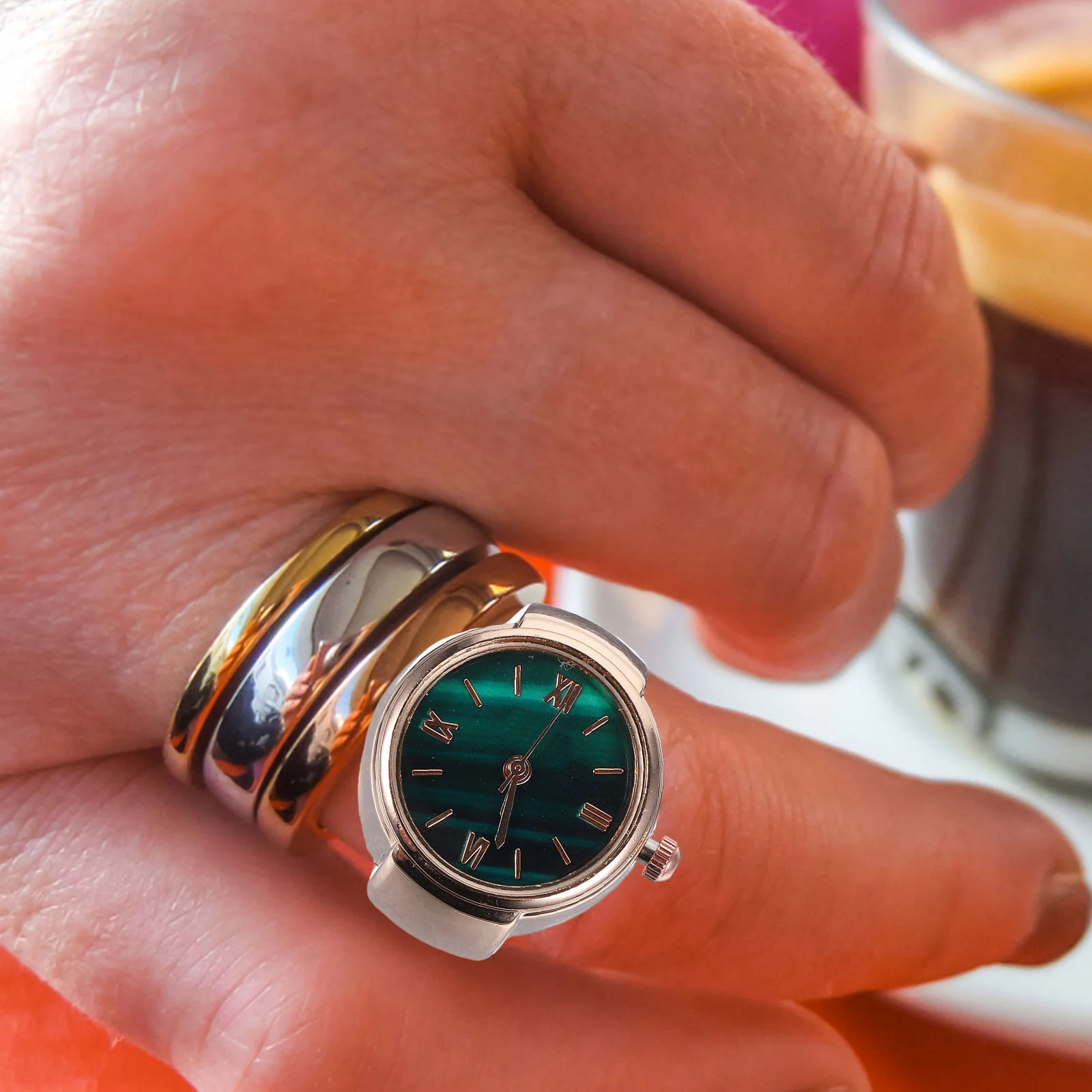 

Mini Green Finger Ring Roman Numerals Lightweight Zinc Alloy Practical Timepiece For Women Men Birthday Gift Accessory Ring