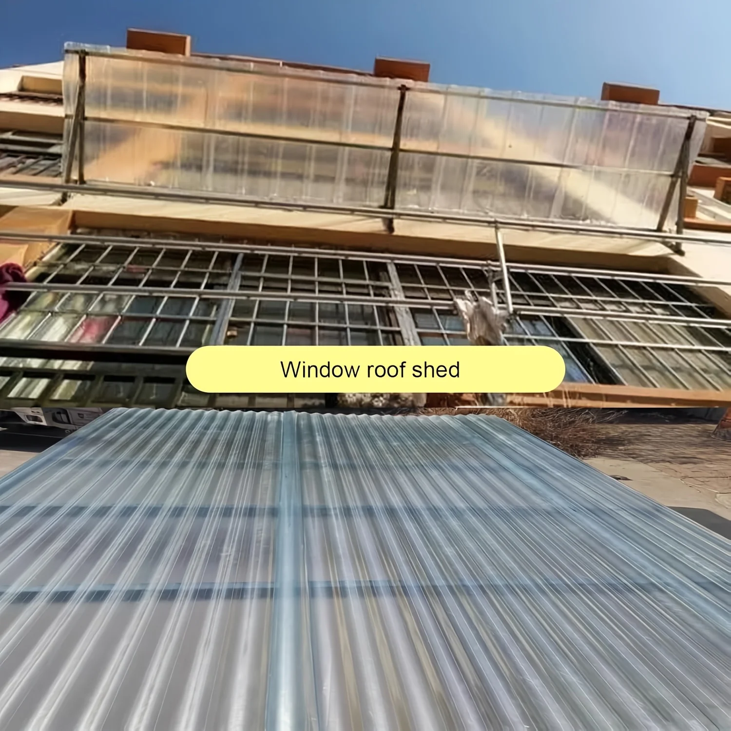 A Set of 10 Polycarbonate Roof Panels, Measuring 23.6 Inches in Width And 36.6 Inches in Length, Featuring a Curved, Transparent