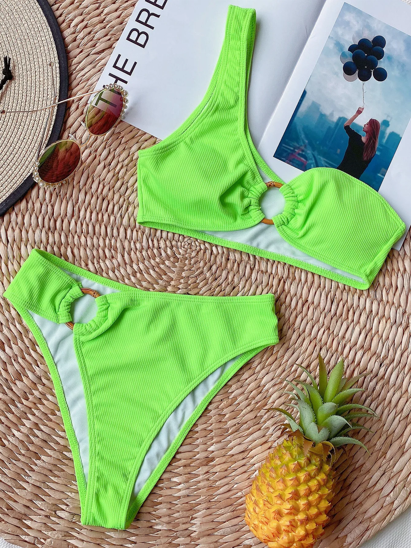 Bikinis de Color liso para mujer, conjunto de Bikini Sexy, traje de baño de verano, microtanga