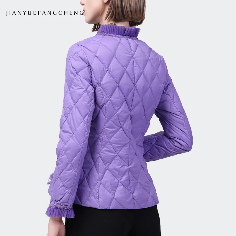 Imagem -04 - Luxo Frisado Ruffle com Decote em v para Baixo Jaqueta Feminina Inverno Quente Pato Branco para Baixo Acolchoado Puffer Cabolsa Elegante Magro Curto Roxo Jaquetas