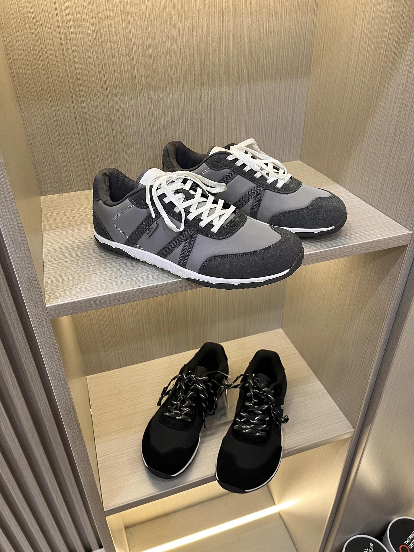 

Мужские ретро-туфли из ультразамши с цветными вставками, нескользящие, повседневные, Deqin, низкие, с круглым носком, на плоской подошве из ЭВА