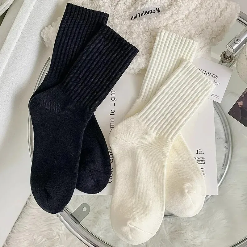 3Pairs Fashion Lolita Woman Cute Warm Socks Set Female Lady Autumn Winter Simple Knitted Long Black White Socks for Female