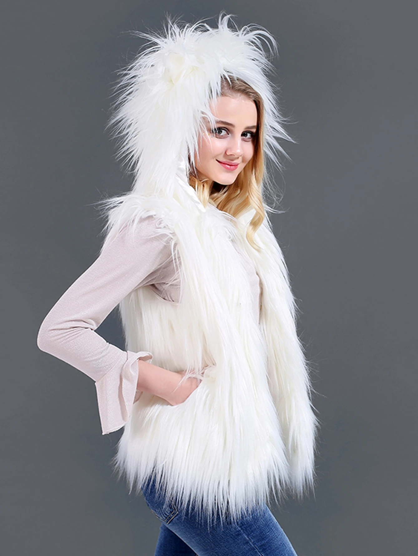 المرأة الفراء سترة جديدة الإناث صدرية فو الصوف الفراء معطف الشتاء سترة كول Led أضواء مقنعين الملابس أكمام أبلى