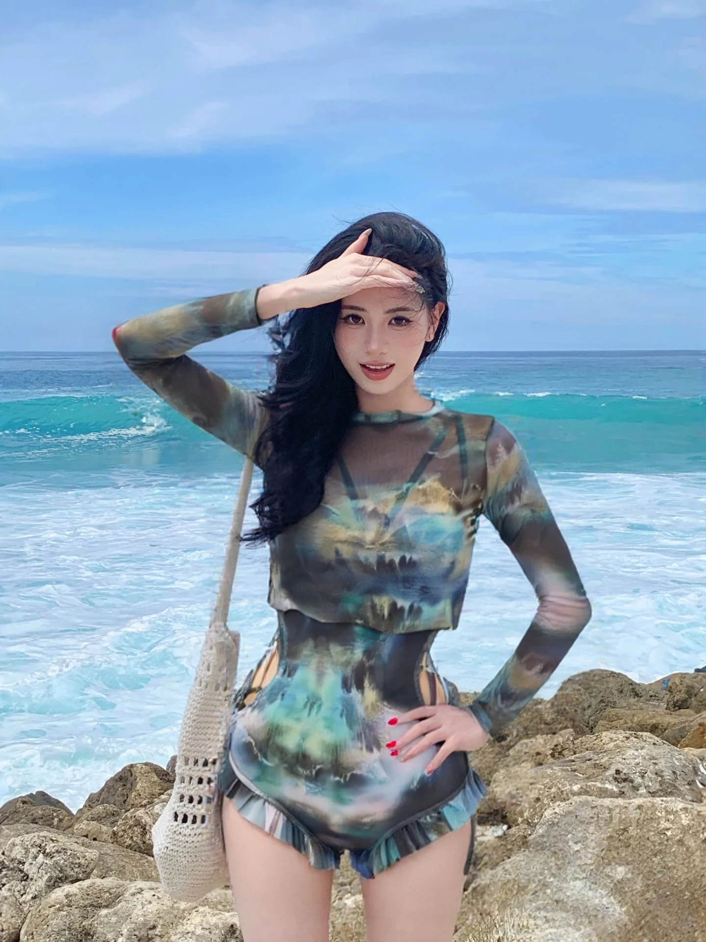 

Women's One-Piece Swimsuit Long Sve Thermal Spa Sun Protection Swimming Costume Casual Swimwear with Chest Pad Steel Ring