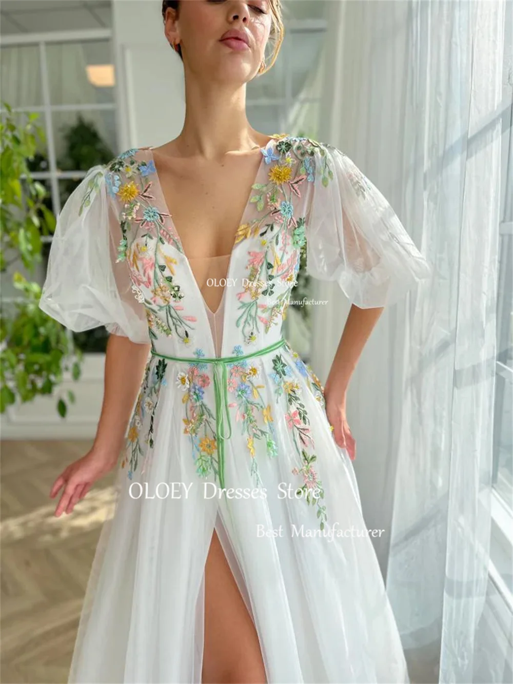 OLOEY exquisito vestido de novia Floral blanco con escote en V profundo mangas abullonadas vestido de novia con abertura larga bordado encaje botón trasero personalizado