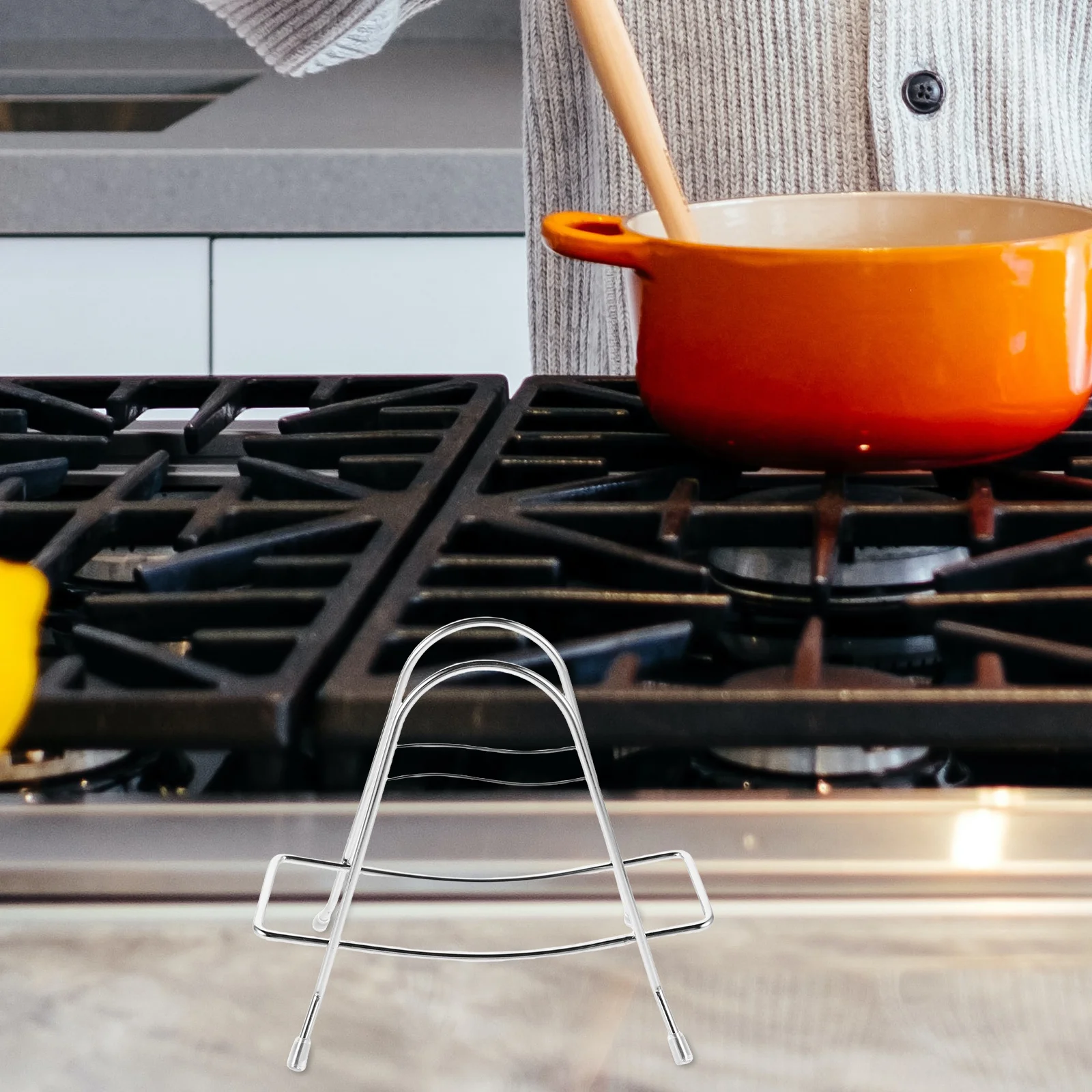 

Metal Cutting Board Rack with Knife Holder - Sleek Stainless Steel Chopping Board Stand for Countertop Organization and Quick