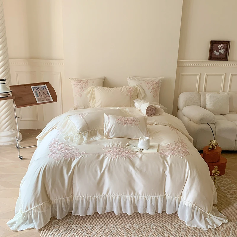 Flowers Embroidery Princess Bedding Set Luxury Egyptian Cotton Lace Ruffles Duvet Cover Bed Sheet Pillowcases Home Textile