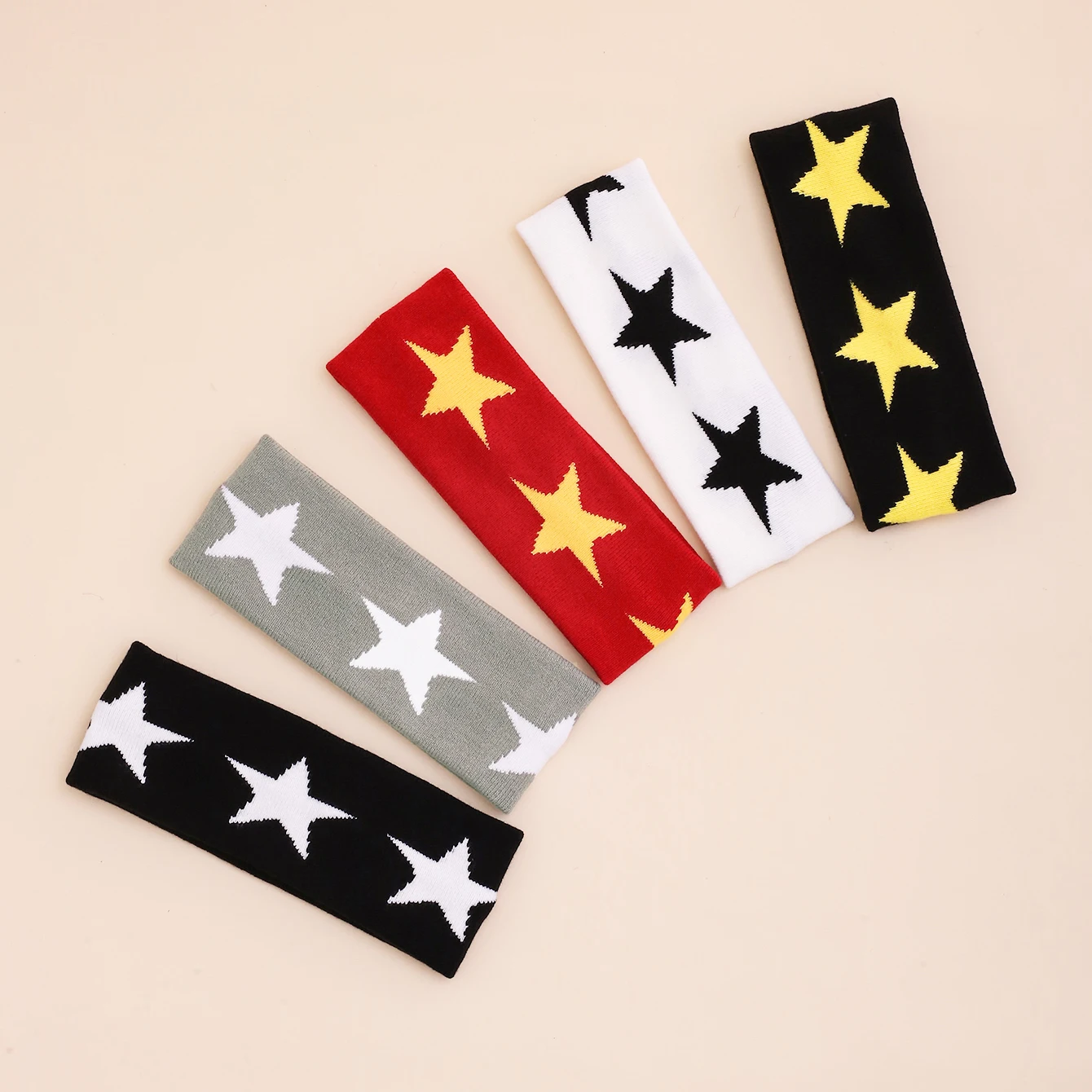 

Американская ретро-вязка для волос со звездами, эластичная лента с широкими краями в стиле хип-хоп, впитывающая пот и дышащая, подходит для езды на велосипеде на открытом воздухе.