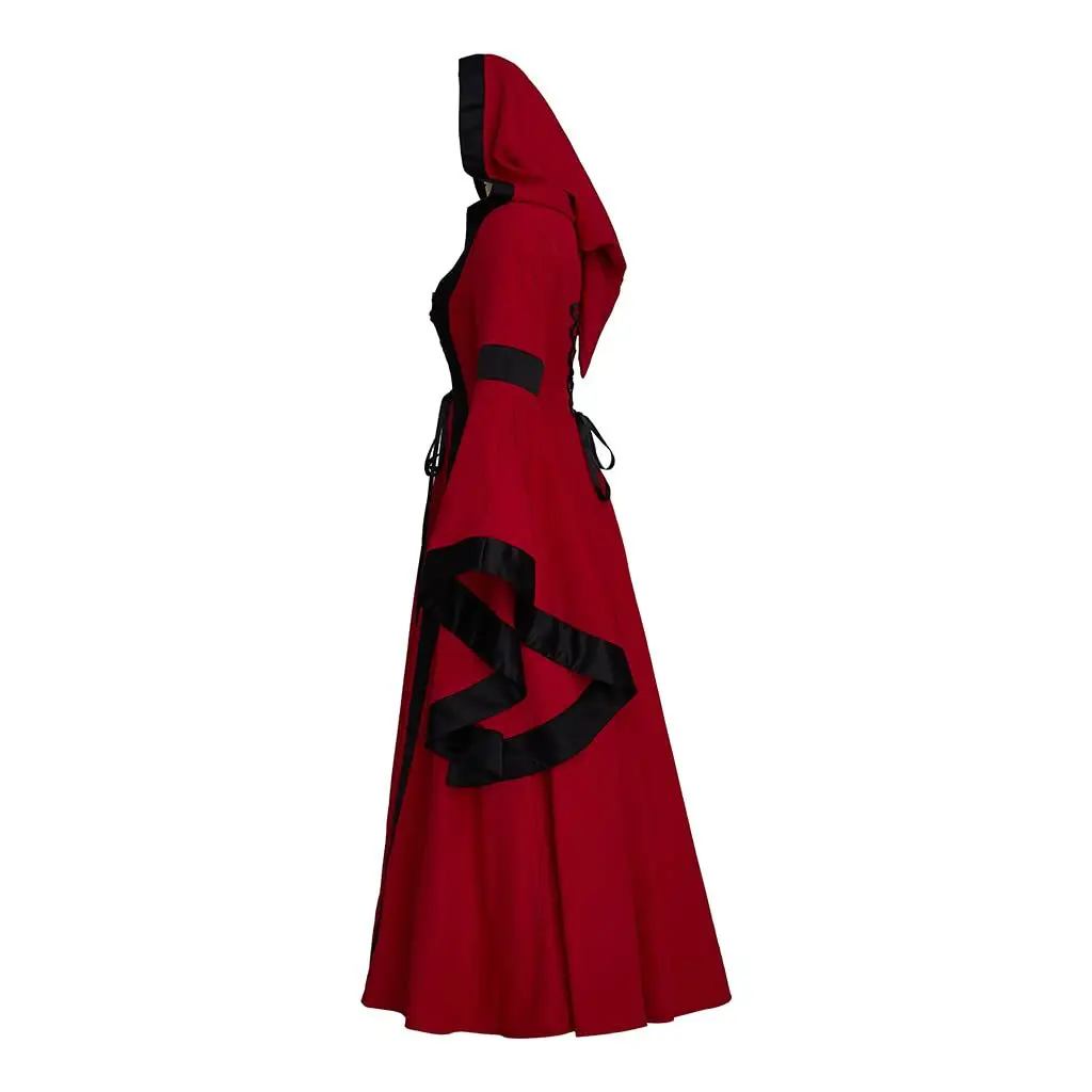 Рисунок 3 - Средневековый костюм на Хэллоуин с капюшоном