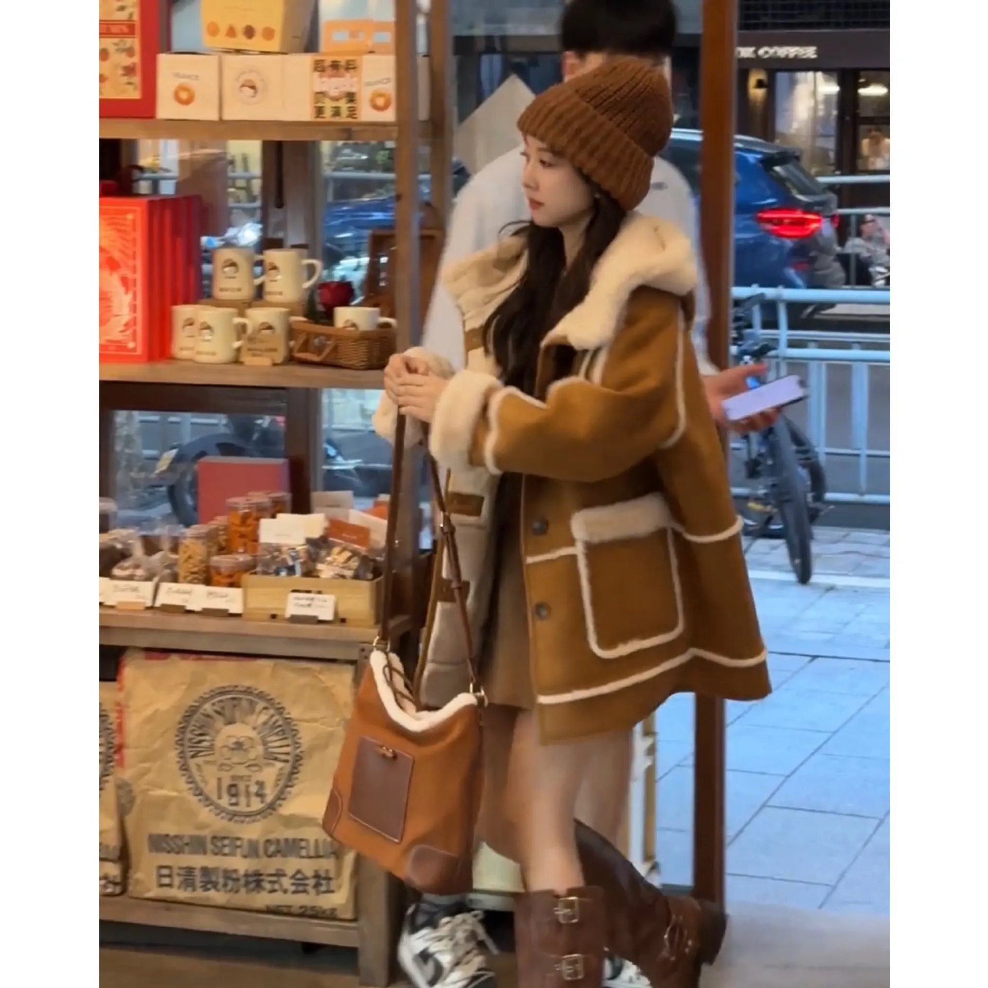 معاطف صوف نسائية مقسمة سترات مزج برباط جيب مع قلنسوة وأكمام طويلة واحدة الصدر سميكة غير رسمية لخريف وشتاء 2025 #6