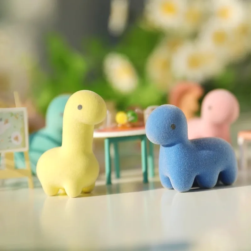 

Оригинальный милый маленький пыль, милый динозавр, плюшевая коллекция, загадочная слепая коробка, мини-модель динозавра, украшение для рабочего стола, праздничный подарок