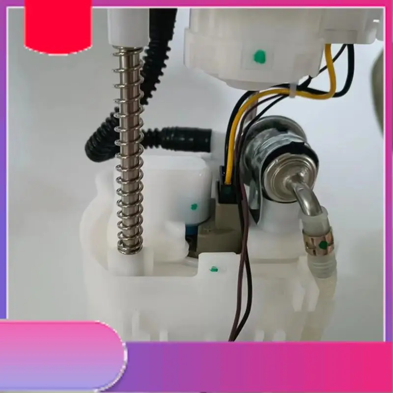 

Топливный насос в сборе 31110-1J000 31110-0Q000 подходит для Hyundai I20 1.2/1.4 311101J000 311100Q000-Y79A