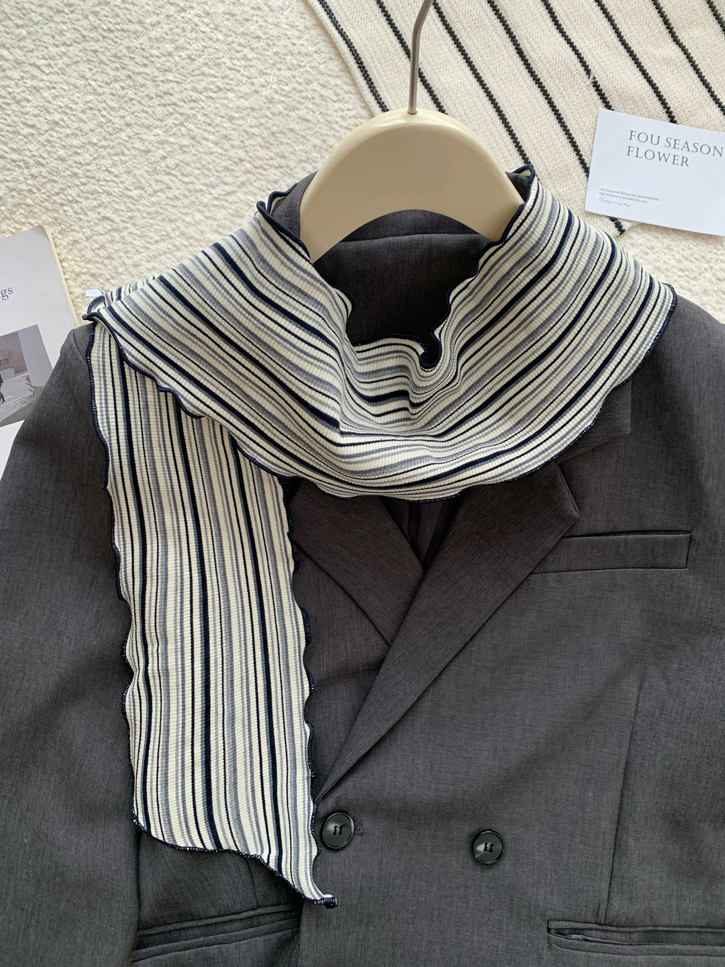 Retro Cotton Linen Striped Scarf Women's Fashionable Warm Versatile Small Neck Warmer Balaclava Autumn Winter New Style