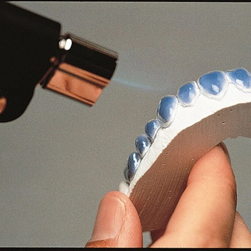 Dental Materials Light Curing Block-out Resin Model Resin Gum Protector Gum Barrier Resin Restoration Materials 1.2ml/Syringe