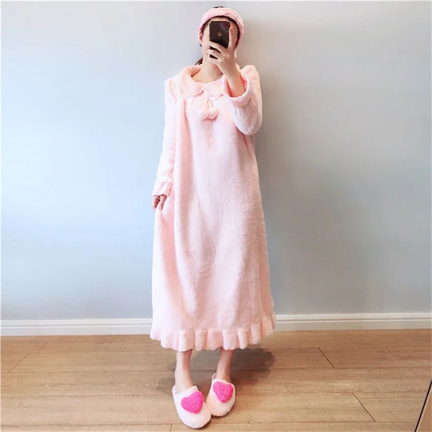 Autumn Winter Women Long Sleeve Nightgown Pink Flannel Nightgowns Girls Night Dress Sleepwear Cute Princess Coral Fleece