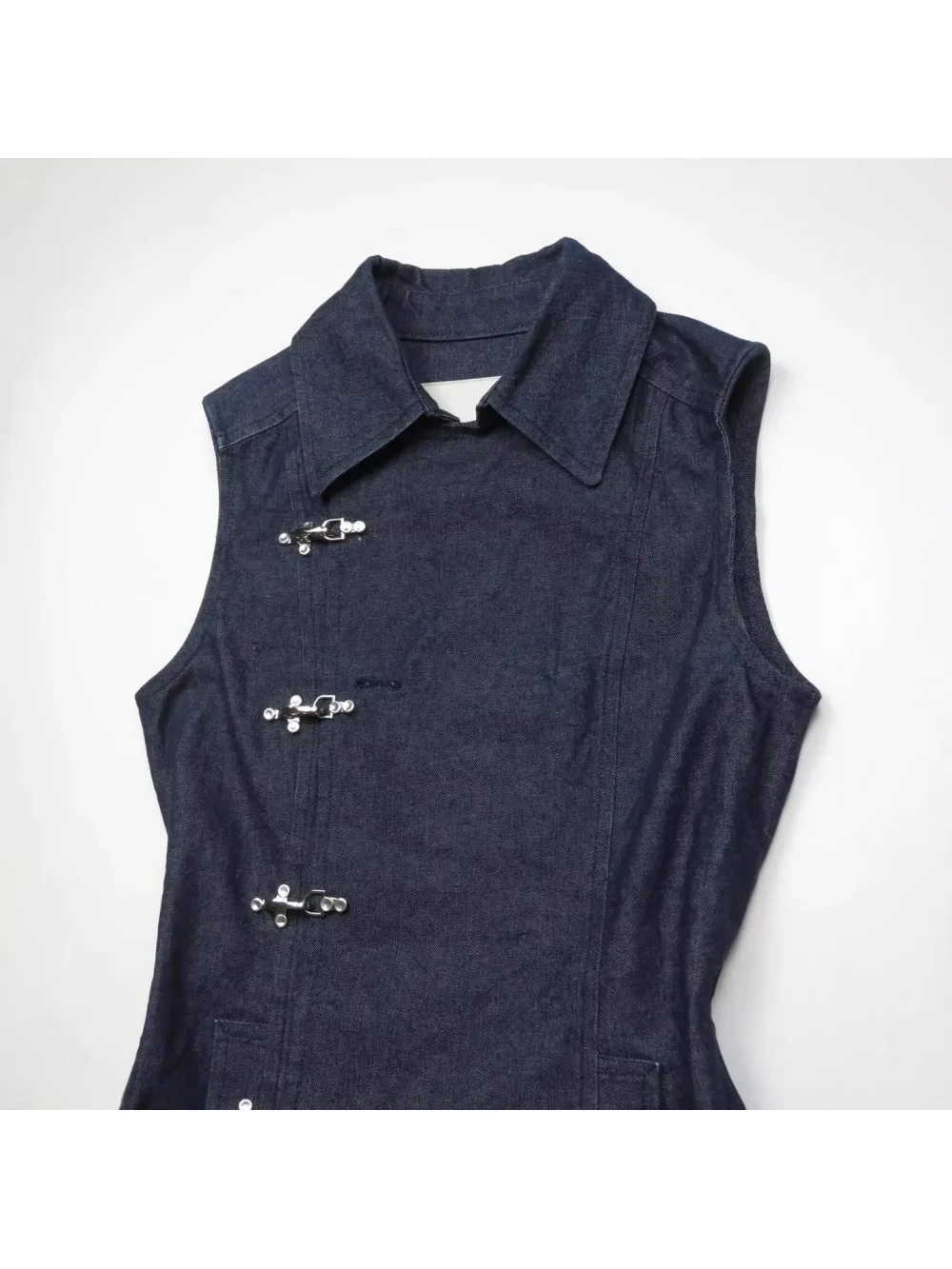 

Women's Solid Color Denim Cardigan Vest, 2026 Spring Summer New Lapel Button Airplane Buckle Trendy Camisole fashion versatile