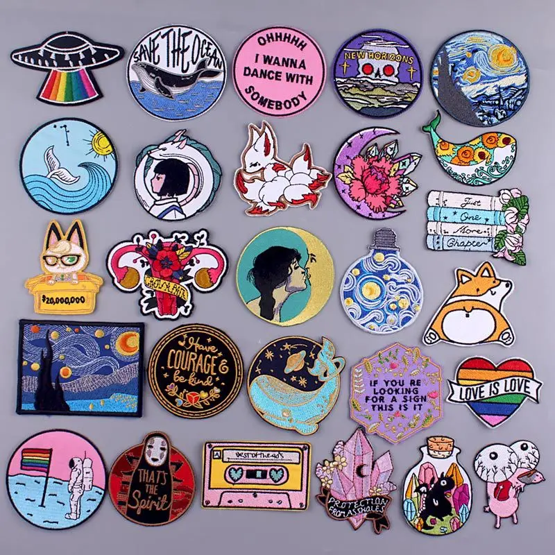 Cartoon Art Embroidery Patches Animals Rainbow Circular Iron on Stickers DIY Chest Shoulder Badges Clothes Bags Hats Accessories