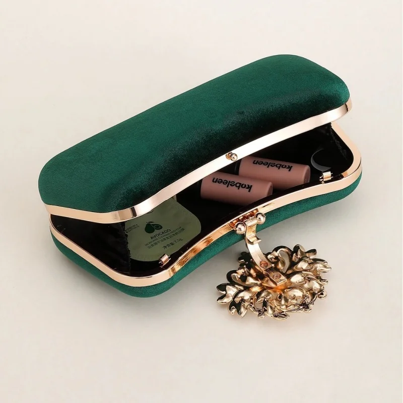 Dark Green Velvet Clutch Bag Luxury Rhinestone Floral Brooch Hard Evening Handbag Elegant Wedding Party Ladies Purse Gold Color view 5