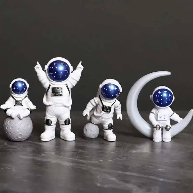 4 Pcs Astronaut Statue Ornament Spaceman Sculpture Desktop Home Decoration Astronaut Model Car Decoration