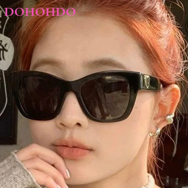 Fashion Square Sung…