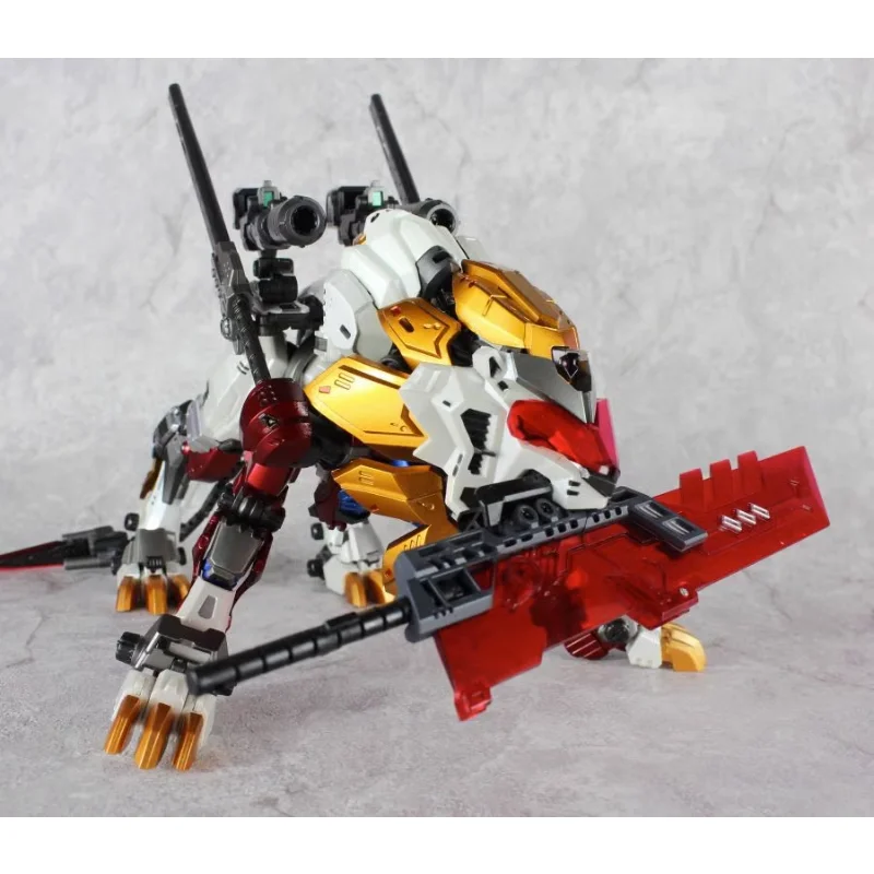 MC/NT White Lion Black Lion Dual Form Deformable Toy Robot Diamond Model