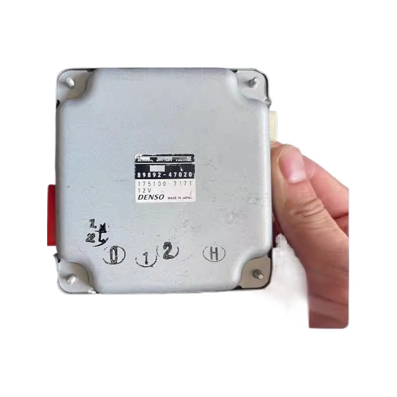 For Toyota Hybrid Battery Module for Lexus CT200H for Prius Battery Voltage Sensing Computer (Used Dismantled Car Parts)