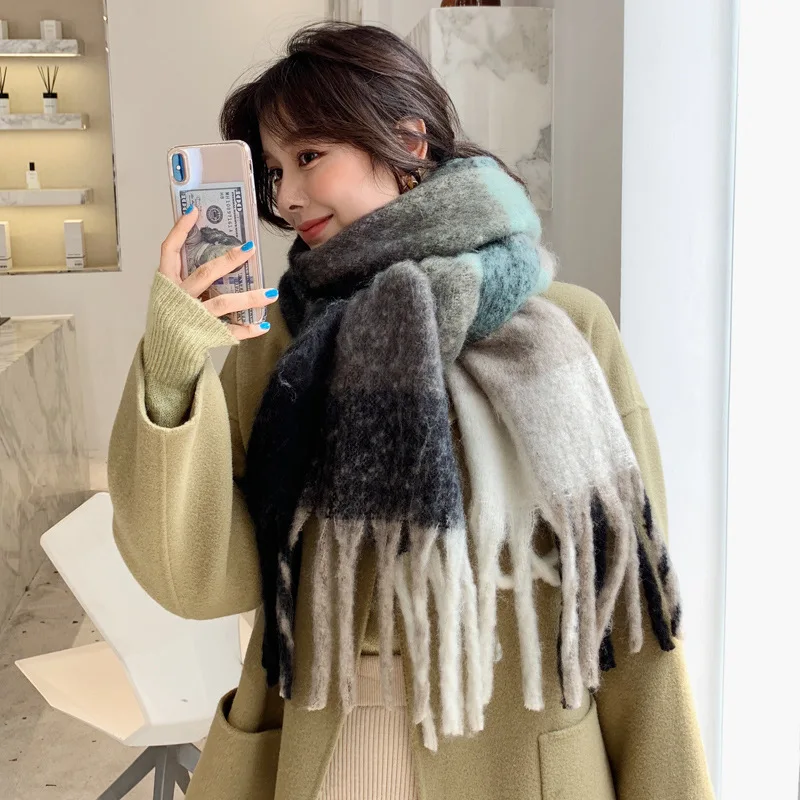 35 Color Winter Imitation Cashmere Scarves Plush Heavy Fluffy Lazy Style Student Fashion Warm Scarf Women Luxury Shawl 230*35cm