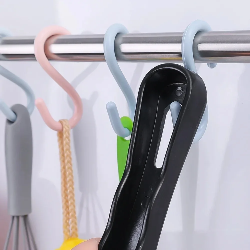 Plastic S-Shape Hooks Multi-purpose Hanging Rack for Clothing Towel Handbag Kitchen Bathroom Storage Hanger Reusable Organizers