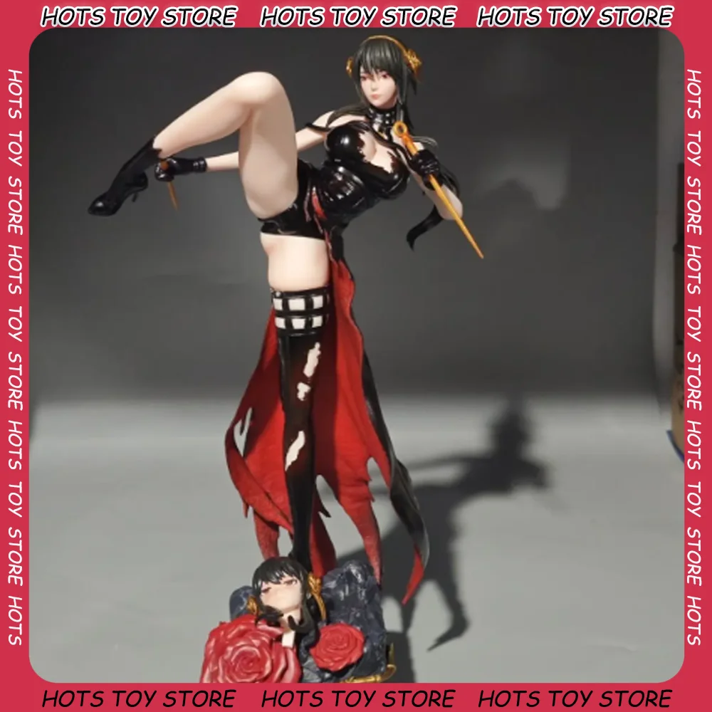 

MINISO Spy × Family - Yor Forger Battle Version 39cm Japanese Anime Figures PVC Game Collectible Model Doll Action Figure Toy