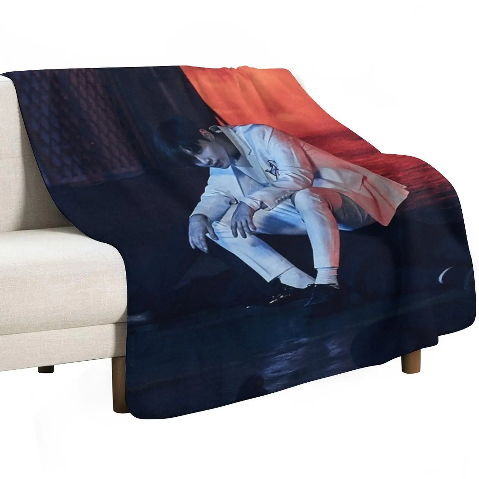 

SHINee TAEMIN THIRSTY Throw Blanket Custom Plush Travel Sofa Blankets