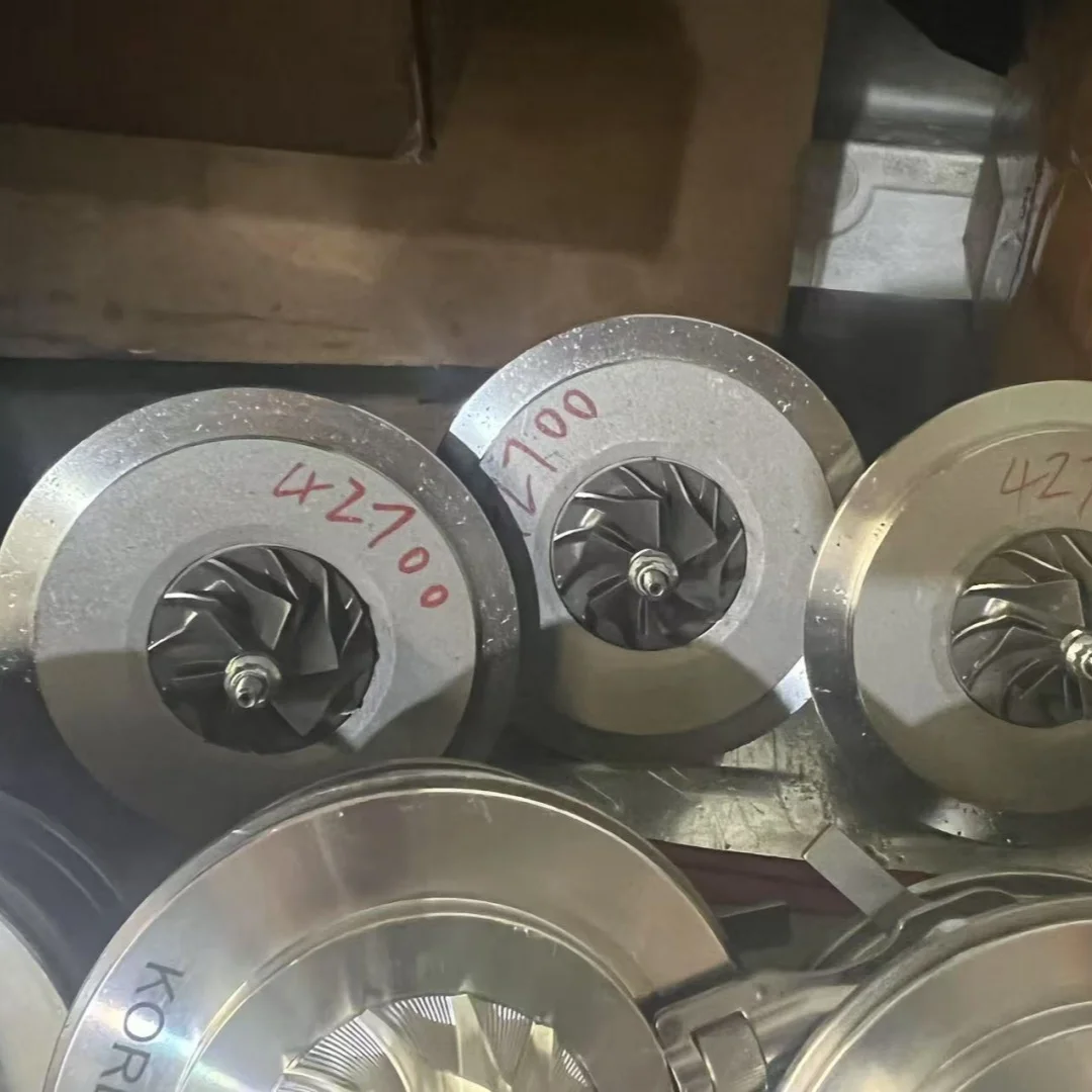 

Turbo Cartridge GT1749S 715924 715924-5004S For KIA Pregio Sportage I 2.5 TCI D4BH 4D56TCi 28200-42610 28200-42700